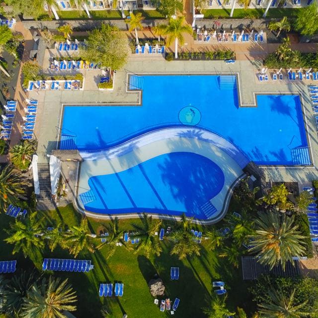 Hotel Costa Calero in Puerto Calero: rust, uitzicht en ruimte voor iedereen