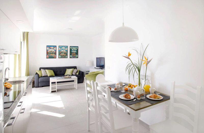 El Guarapo in Costa Teguise: rustig appartementencomplex dicht bij strand en centrum