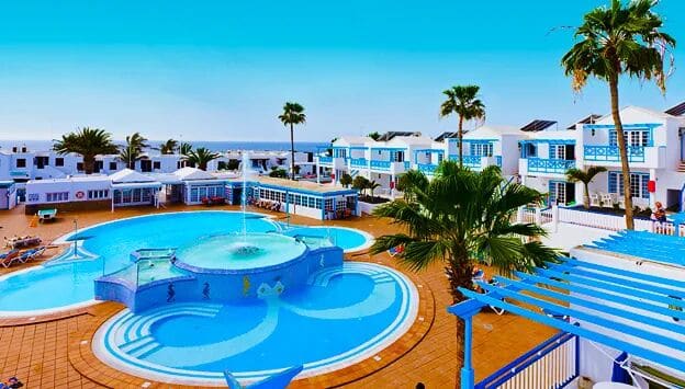 Suite Hotel Montana Club in Puerto del Carmen: kleinschalig en centraal