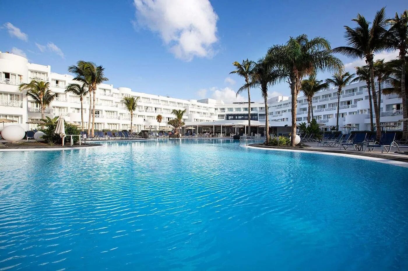 Hipotels La Geria Puerto del Carmen: direct aan het strand