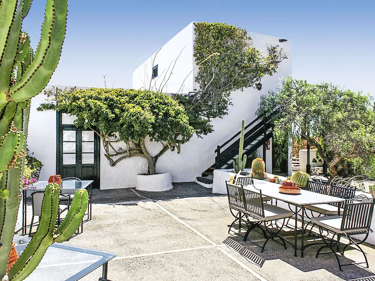 Hotel Beatriz Costa Teguise & Spa: comfortabel verblijf in een levendig dorp